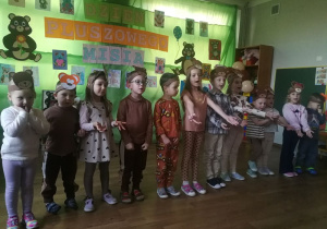 Występ dzieci.
