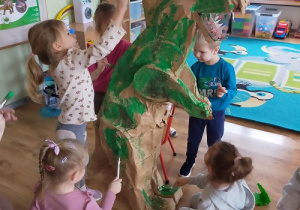 "Światowy Dzień Dinozaura" w Tuptusiach.