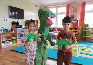 "Światowy Dzień Dinozaura" w Tuptusiach.