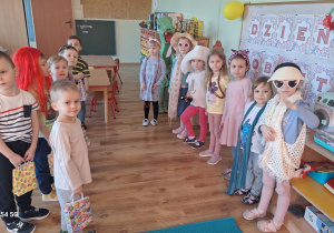"Dzień Kobiet" w Tuptusiach.