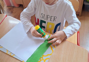 "Już kwitną tulipany" - realizacja Międzynarodowego Projektu Edukacyjnego "Kreatywne prace plastyczne".