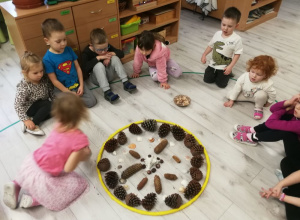 Realizacja projektu edukacyjnego "Po drugiej stronie tęczy"