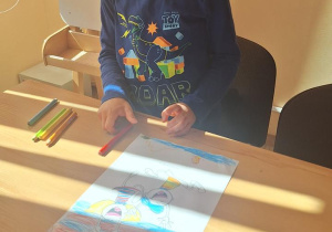 Tuptusie na zajęciach w Bibliotece Pedagogicznej - "Kiedy nadchodzi smutek".