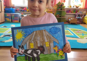 Julianka ze swoją pracą konkursową.
