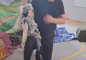 Spektakl teatralny "Bajka o dwóch braciach".