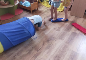 „Ruch to zdrowie” – zabawy ruchowe i konkurencje sportowe. Realizacja innowacji pedagogicznej "Zdrowo zakręceni".