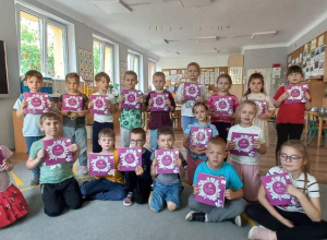 "Kocham Cię Kutno" - quiz o tematyce regionalnej, utrwalenie wiedzy o Kutnie, zakończenie grantu "Różanym Szlakiem z Kutnowskim Przedszkolakiem"