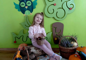 Maja pozuje do zdjęcia