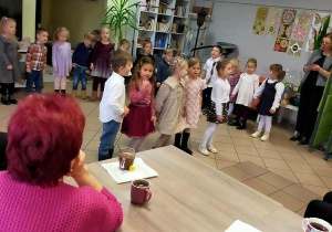 Obchody "Ogólnopolskiego Dnia Seniora" - wyjście do Centrum Seniora.