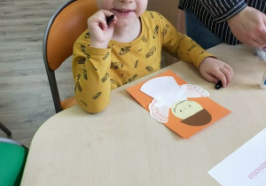 Zajęcia edukacyjne "Święta tuż, tuż!" w Bibliotece Miejskiej.