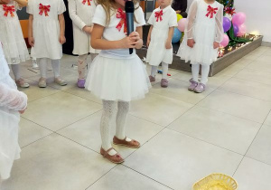 Buziaki na uroczystym Spotkaniu Wigilijnym w Centrum Seniora.