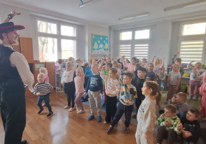 Audycja z Bachmanem "Hiszpańskie struny - gitara w rytmie flamenco"