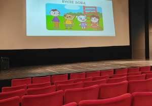"Kicia Kocia na pikniku" - wyjście do kina w ramach projektu "Edukacja - Młode Horyzonty".