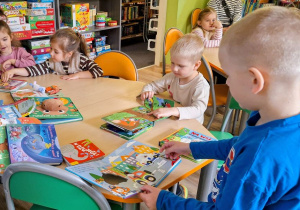 Wyjście do Miejskiej i Powiatowej Biblioteki Publicznej w Kutnie.