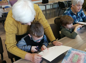 ,, Polarny Miś " spotkanie w ramach realizacji miedzypokoleniowego projektu,, Stwórzmy coś razem".