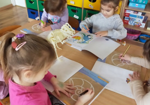 "Światowy Dzień Dinozaura" w Tuptusiach.