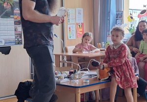 Tuptusie na spotkaniu z Weterynarzem.