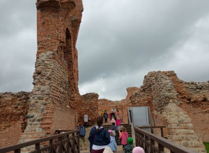 Buziaki na wycieczce w Besiekierach