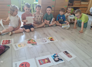 "Zdrowy przedszkolak" - zajęcia prowadzone przez p. Pedagog.