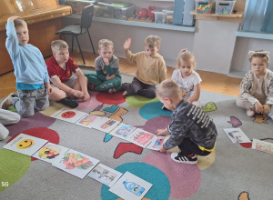 "Zdrowy przedszkolak" - zajęcia prowadzone przez p. Pedagog.