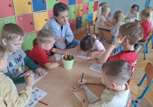 "Zdrowy przedszkolak" - zajęcia prowadzone przez p. Pedagog.