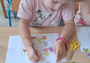 "Zdrowy przedszkolak" - zajęcia prowadzone przez p. Pedagog.