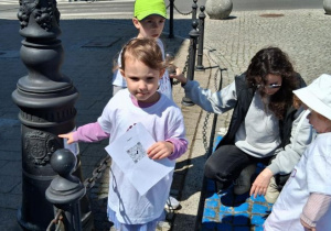 Zdjęcie 1 na 47