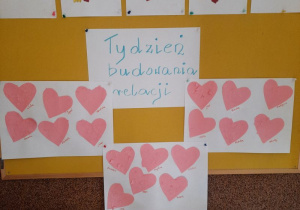 Serduszka pełne emocji - praca plastyczna dzieci