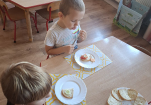 Zdrowe śniadanie przedszkolaków