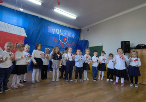 Tuptusie na przedszkolnym Święcie Niepodległości