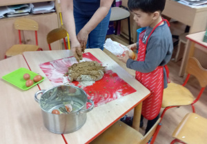 Tuptusie pieką pierniki