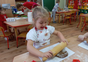 Tuptusie pieką pierniki