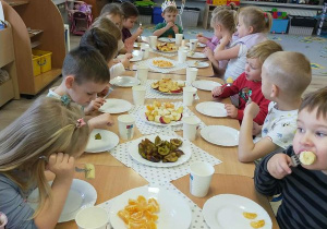 &quot;Owocowe urodzinki&quot; w Buziakach - Leon.