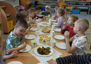 &quot;Owocowe urodzinki&quot; w Buziakach - Leon.