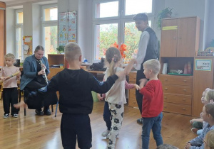 Audycja z Bachmanem - "W krainie filmowych dźwięków. Obój".