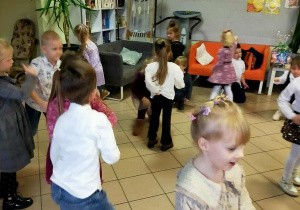 Obchody "Ogólnopolskiego Dnia Seniora" - wyjście do Centrum Seniora.