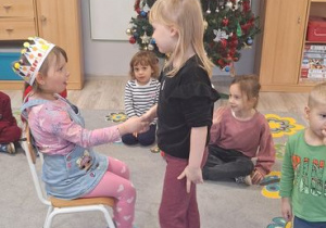 "Owocowe urodzinki" w Buziakach - Amelka.