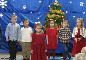 Ala recytuje wiersztk