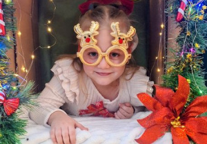 Buziaki na uroczystym Spotkaniu Wigilijnym w Centrum Seniora.