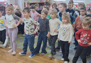 Audycja muzyczna z Bachmanem - "Muzyczne zakrętasy - waltornia".