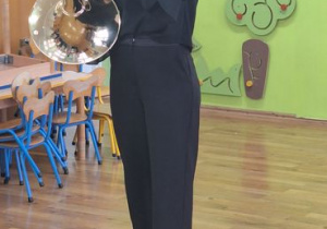 Audycja muzyczna z Bachmanem - "Muzyczne zakrętasy - waltornia".