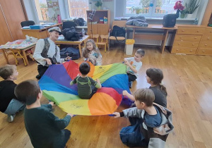 Audycja muzyczna z Bachmanem - "Muzyczne zakrętasy - waltornia".