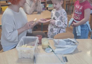 Warsztaty "Poznajemy życie pszczół".