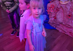 Tuptusie na balu karnawałowym W morskiej głębinie