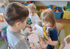 Smyki celebrują Dzień Dziewczynek