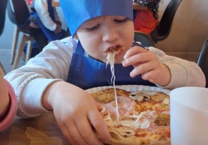 "Dzień pizzy" w pizzerii "Na widelcu".