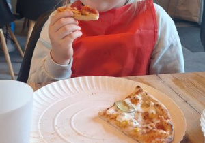 "Dzień pizzy" w pizzerii "Na widelcu".