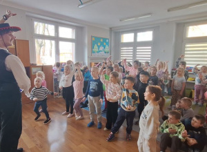 Audycja z Bachmanem.