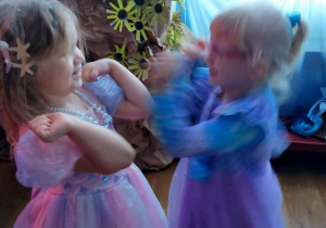 Buziaki na balu karnawałowym "W morskiej głębinie".