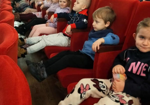 "Kicia Kocia na pikniku" - wyjście do kina w ramach projektu "Edukacja - Młode Horyzonty".